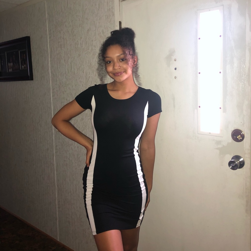 B&W MINI DRESS🖤